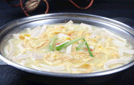 极品海鲜豆腐汤