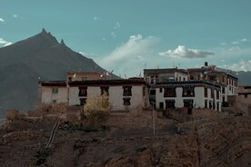 山顶房屋