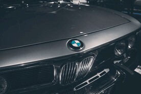 宝马车