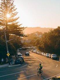 夕阳下的公路