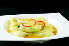 黄汤竹笙菜胆