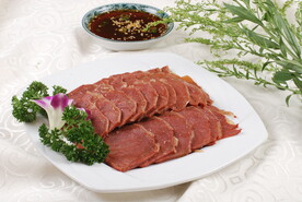沾汁黄狗肉