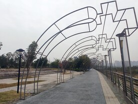 河边小道
