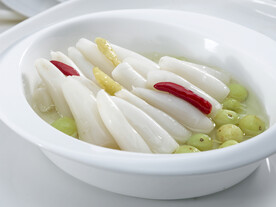 果脯泡萝卜