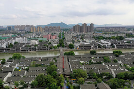 直奔金顶
