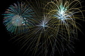 节日烟花透明PNG素材