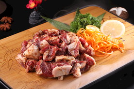 黑胡椒牛肉粒