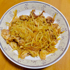 鸡肉炒土豆丝