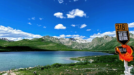 川藏 蓝天 雪山 湖泊
