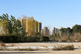 公园旁住宅高层建筑