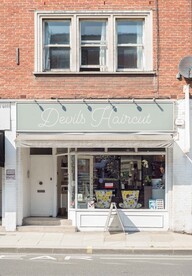 咖啡店  
