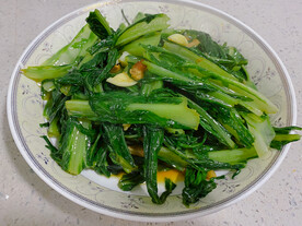 油炸炒苦麦菜
