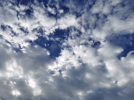 天空