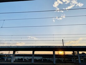 车站夕阳