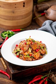 凉拌牛肉.
