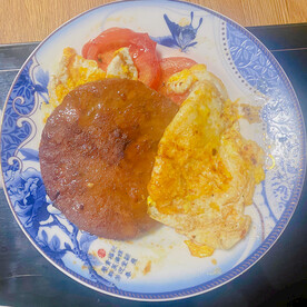 煎蛋牛排