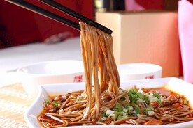 酸辣乔面