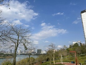蓝色天空
