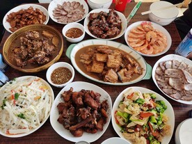 聚餐