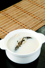 黄骨鱼炖豆腐