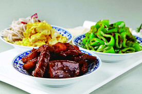 春饼卷酱肉