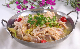 干锅脱骨鸭掌