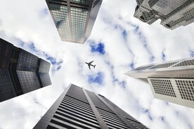 仰视天空建筑         