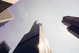 仰视天空建筑         