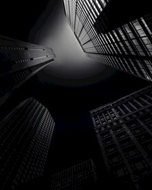 仰视天空建筑         