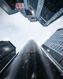 仰视天空建筑         