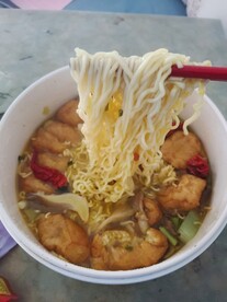 油豆腐泡面