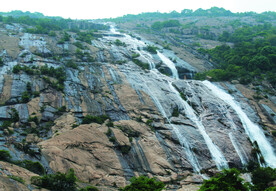 风景   山    水