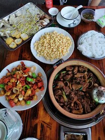 鸭肉煲