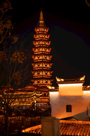 万佛塔