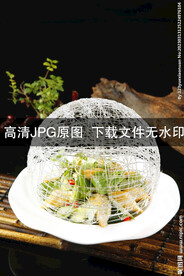 黄瓜拌油条