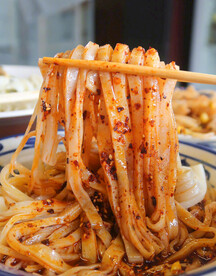 陕西美食擀面皮