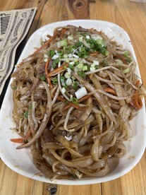 牛肉炒粉