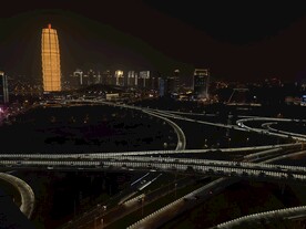 大玉米夜景