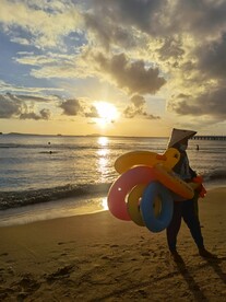 海边沙滩日落