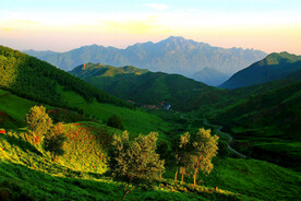 京西之巅 山峰