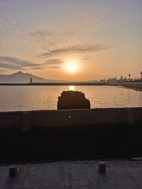 夕阳 码头