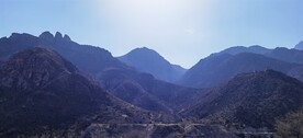 贺兰山