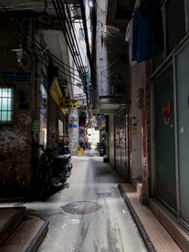 城中村巷子拍摄