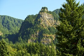 远山背景