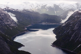 山峡