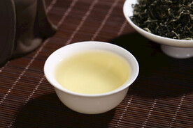 茶杯茶叶