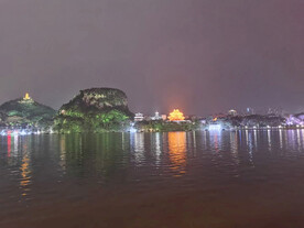 江边夜景