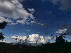 蓝色的天空