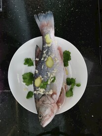 清蒸鲈鱼
