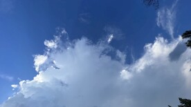 蓝天白云